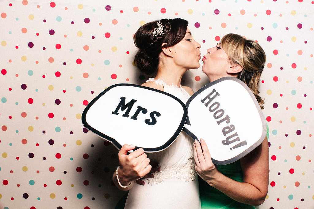 Marianne and Jack - Nonsuch Manor - Mrs Hooray Photo Booth